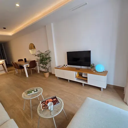 Apartment New! Junto A La Playa Y Casco Historico - 2 Dobles - 80 M2 Marbella