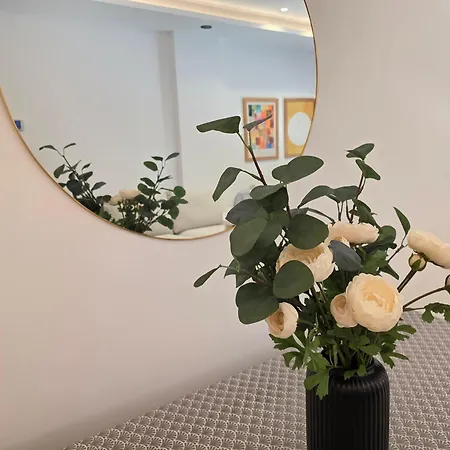 New! Junto A La Playa Y Casco Historico - 2 Dobles - 80 M2 Apartment Marbella