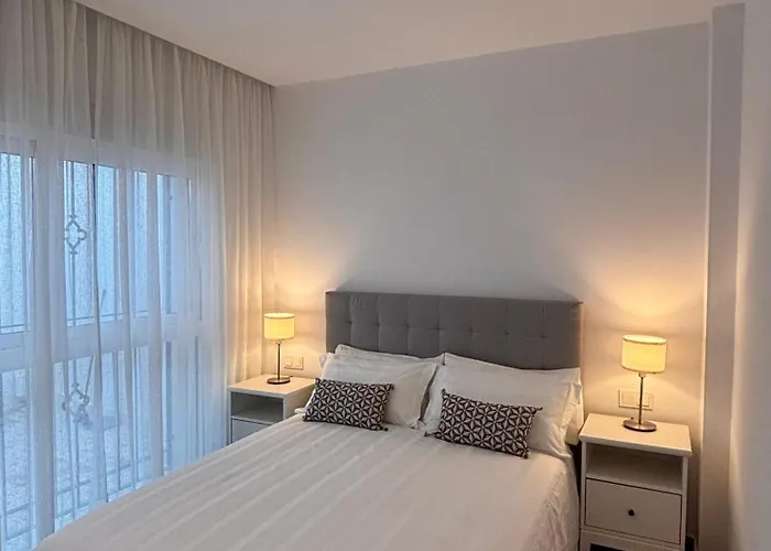 Nuevo Junto A La Playa Y Casco Historico - 80 M2, Alta Calidad